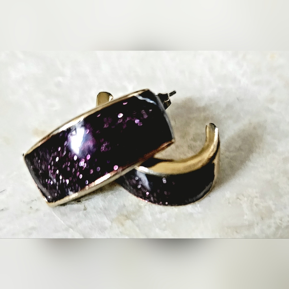 Luxury gold and sparkle purple elongated half hoop earrings